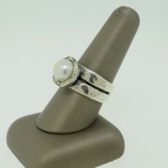 DIDAE STERLING SILVER COIN PEARL RING SIZE 8 1/4 - Picture 3 of 10